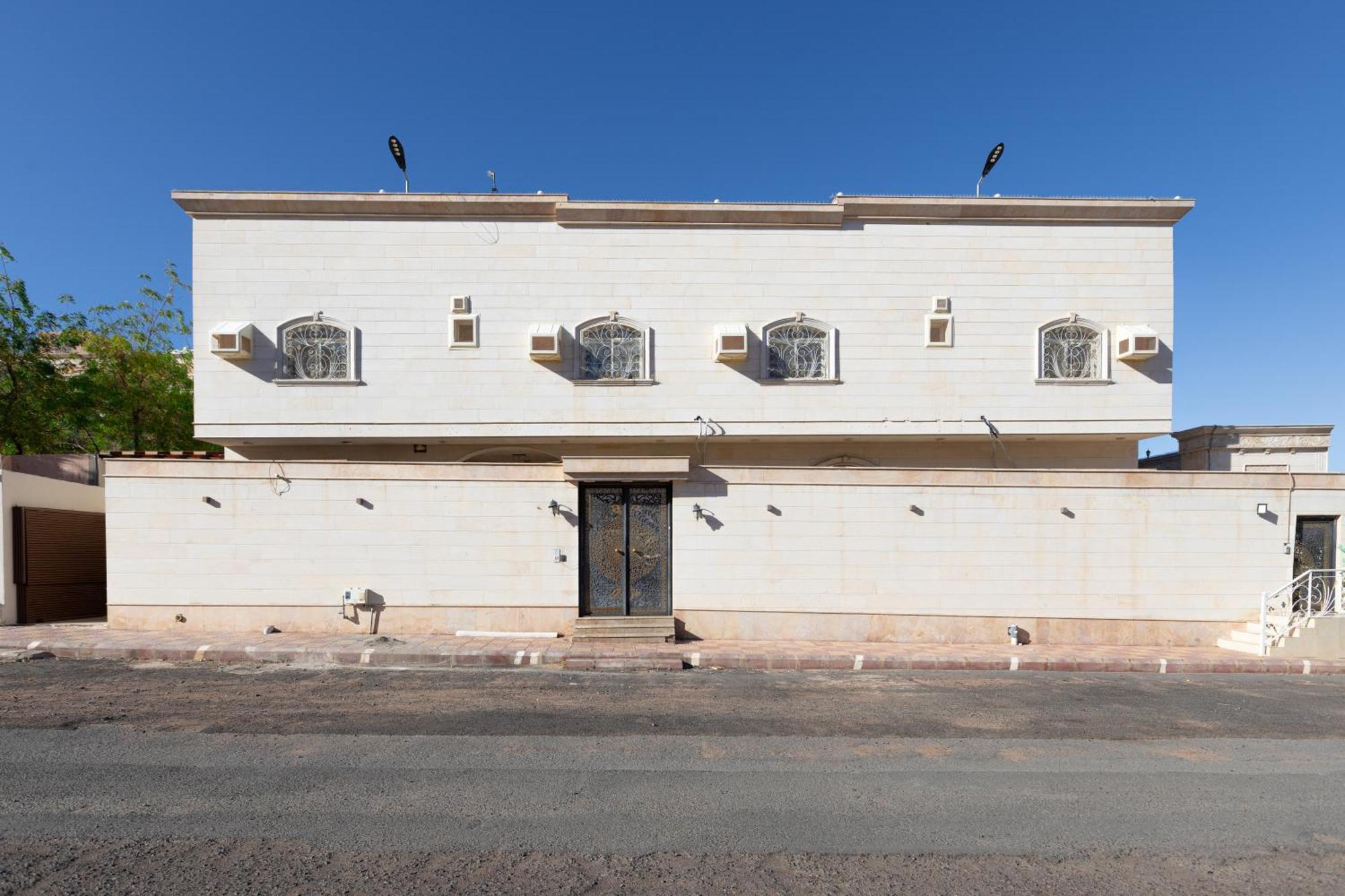 דירות אל-מדינה Al-Jamwaut A - Nozol Noor 5 מראה חיצוני תמונה